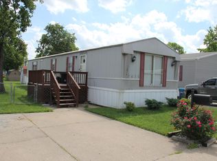 3624 Salem Dr, Saint Charles, MO 63301