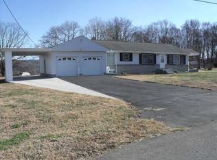 327 Williams Rd, Surgoinsville, TN 37873