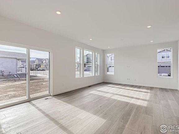 5th image of 4846 Astor Pl