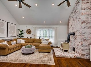 54 Spruce Rd, North Reading, MA 01864