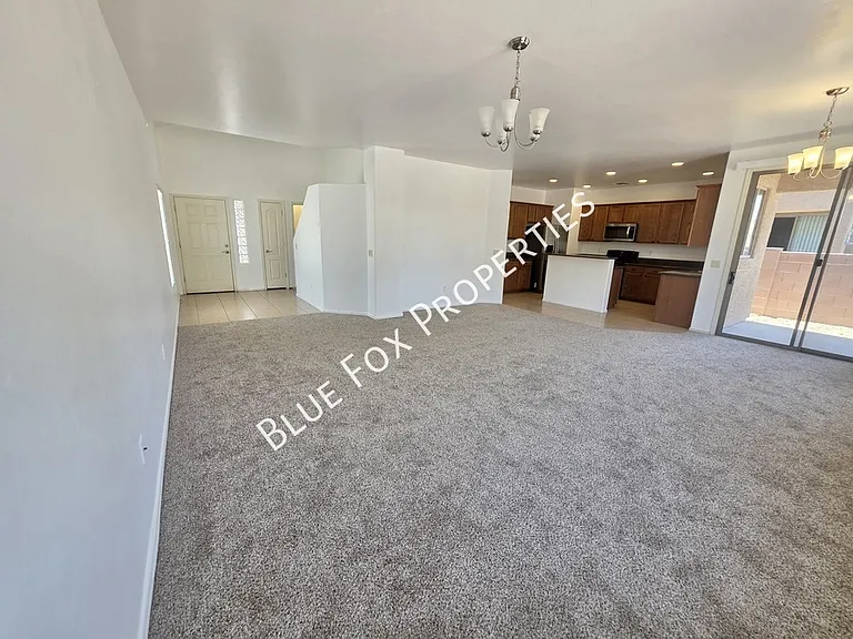 3534 W Goshen Dr — Photo 5