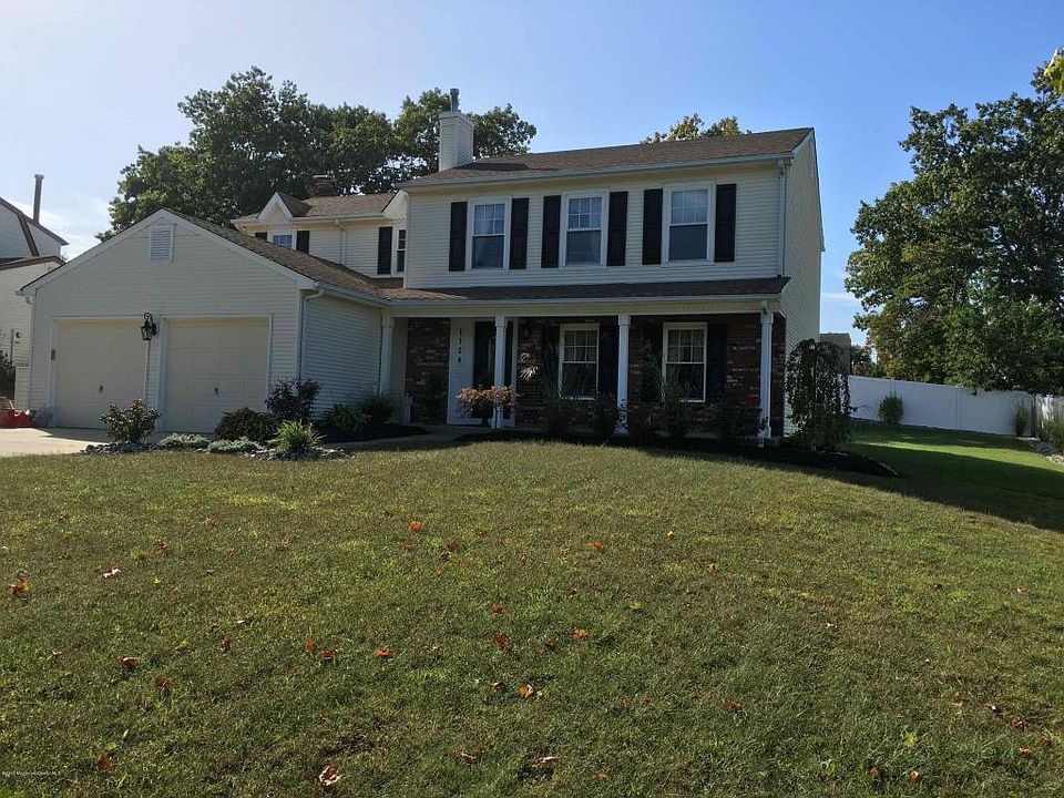 1st image of 1124 Kells Ct