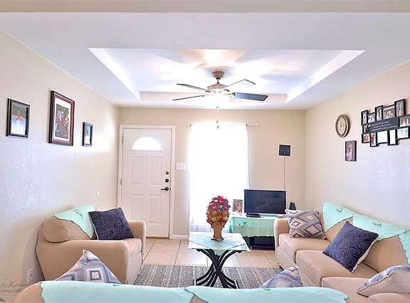 5th image of 7926 Bonnie Cir