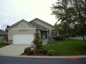 1st image of 523 N Village Ln