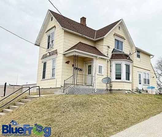 2nd image of 921 S 13th St #921A
