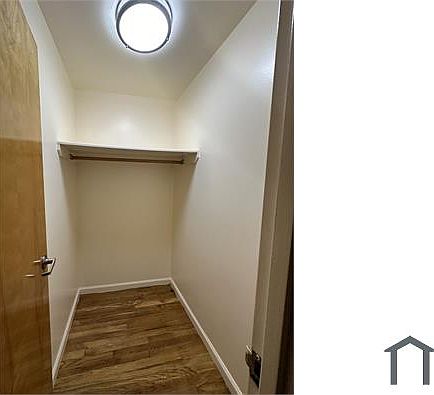 4th image of 2250 Valentine Ave Floor 3