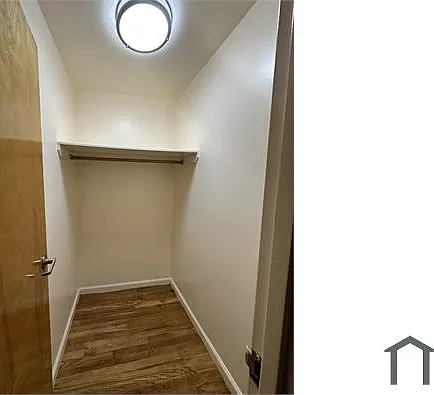 2250 Valentine Ave #3 — Photo 4
