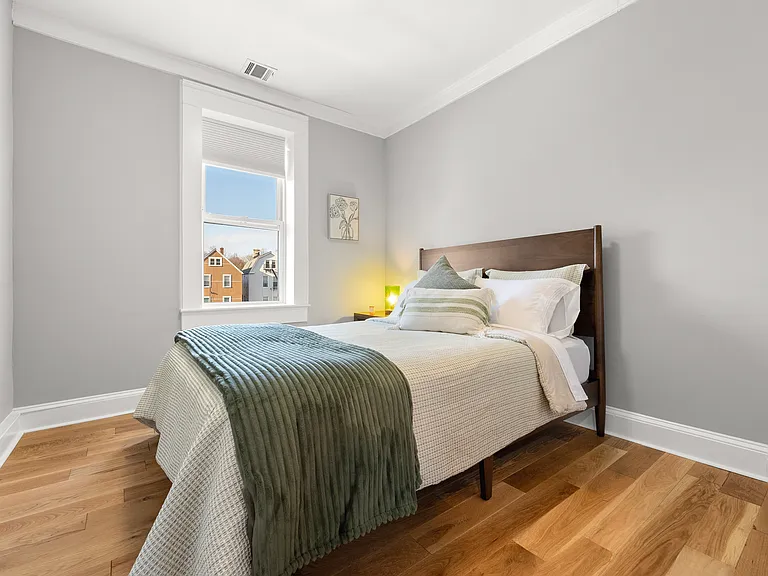 32 Willowdale Ave #2 — Photo 11