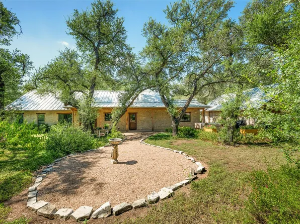 220 Meadow View Dr, Wimberley, TX 78676
