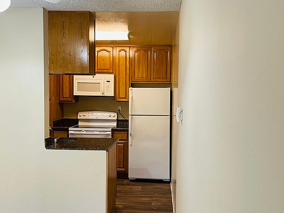3rd image of 342 Highland Ave #Ksxd9r4jp