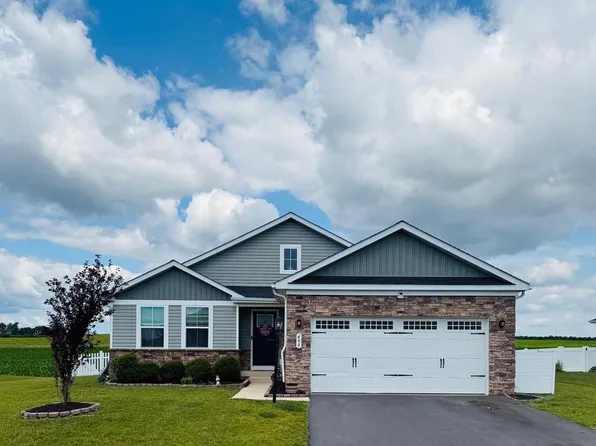 499 Perspective Pl, Hedgesville, WV 25427