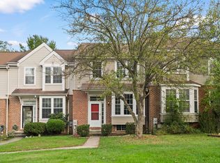 16 Knights Ct, Reisterstown, MD 21136