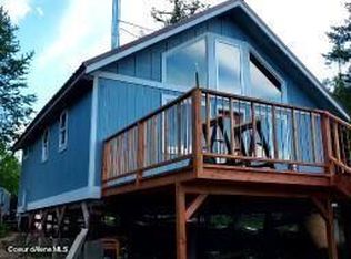 851 Otter Ln, Naples, ID 83847