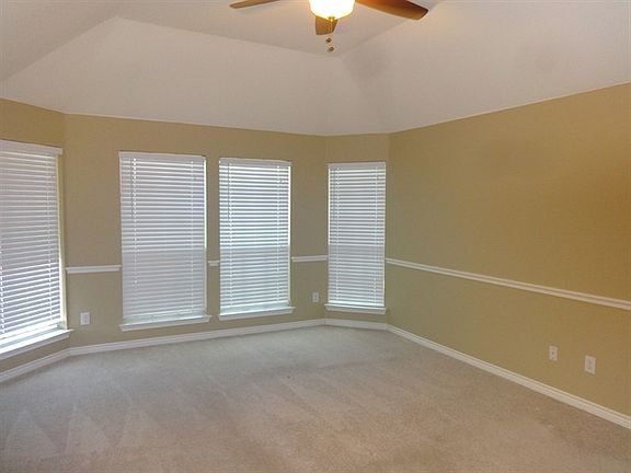 4th image of 11701 Wild Pear Ln #0