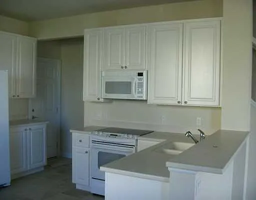 1176 Pinewood Lake Ct — Photo 5