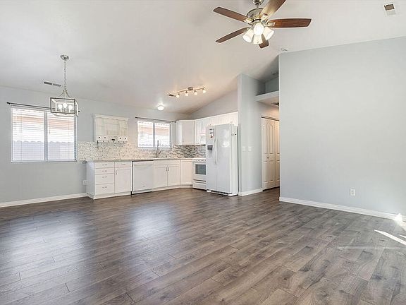 3rd image of 1360 E Telegraph St Lot 5