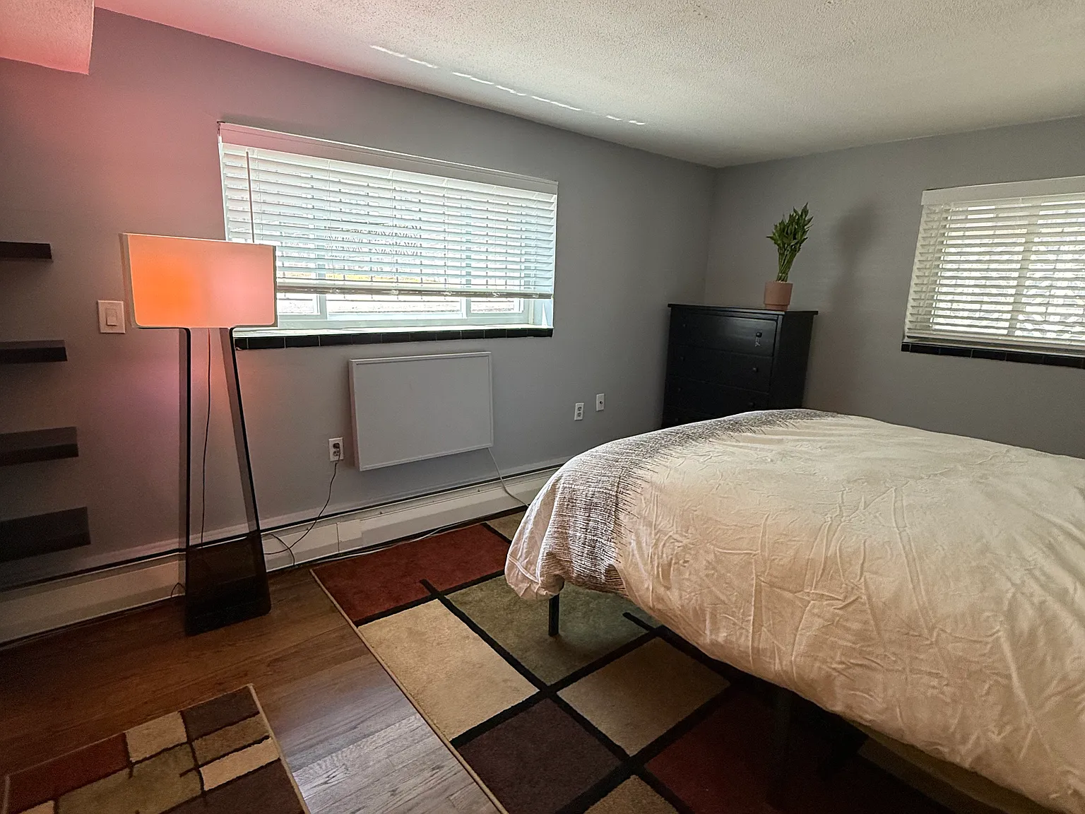 239 Kelton St — Photo 4