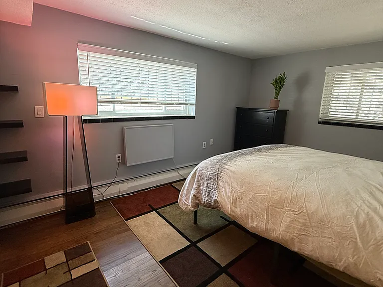 239 Kelton St #14 — Photo 7