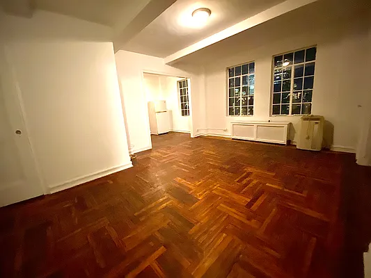 Rented by Highline Residential | media 9