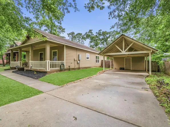 418 Commanche Rd, Montgomery, TX 77316