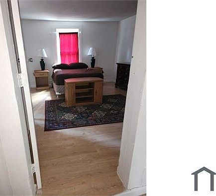 5th image of 137 Garfield St APT A
