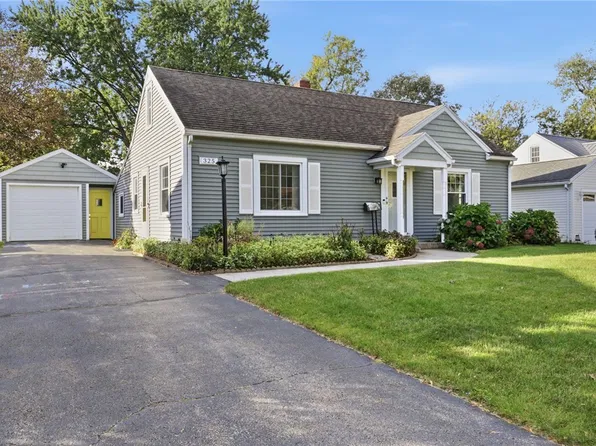 325 Brandon Rd, Rochester, NY 14622