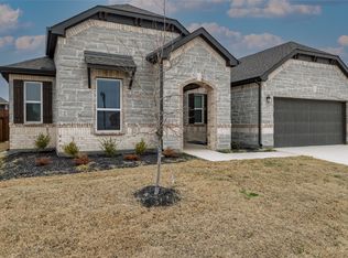 212 Colvin Ln, Justin, TX 76247