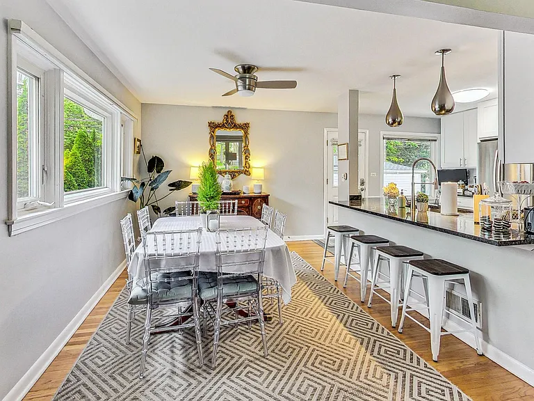 Dining Room Breakfast Bar