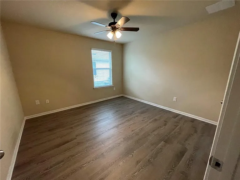 222 Camellia Dr — Photo 22