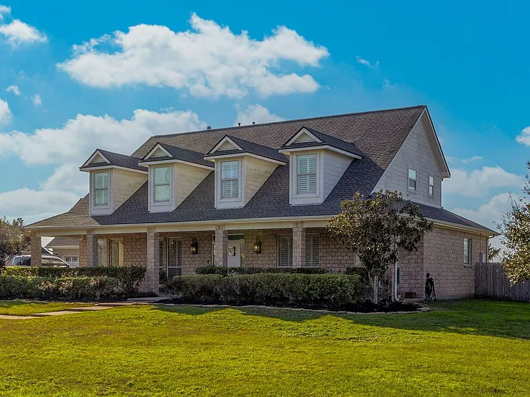 2963 Settlers Way Dr — Photo 1