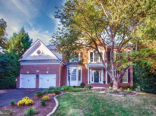 321 Gaines Ct SW, Leesburg, VA