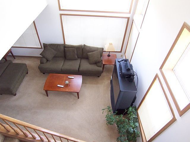loft view of l.r.