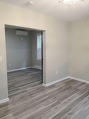 5th image of 25-51 14th St #1F