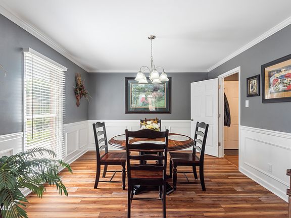 3rd image of 8904 Straw Flower Dr