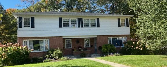 2 bed, 1150 sqft, $1,254 — Photo 2