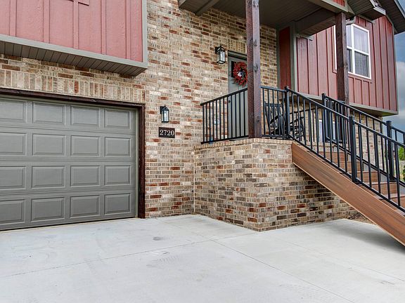 2nd image of 2720 W Osprey Drive