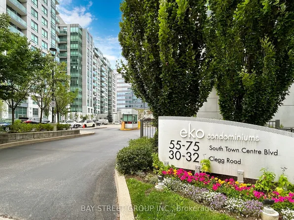 55 S Town Centre Blvd #612, Markham, ON L6G 0B1