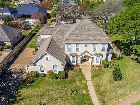 3rd image of 6410 Meade Dr