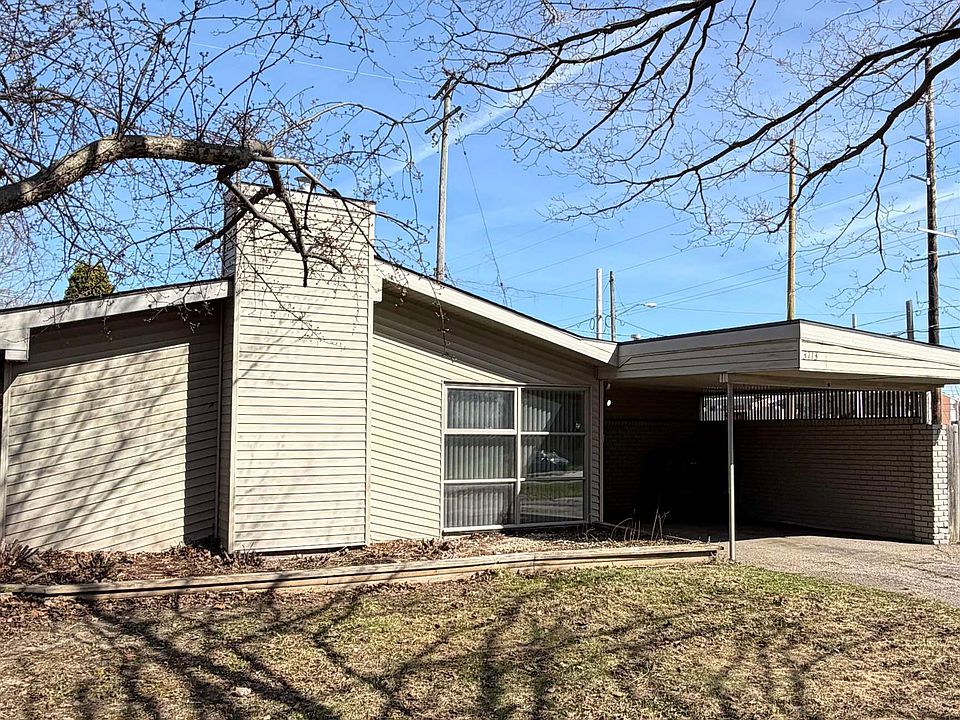 1st image of 3713 Briarwood Dr