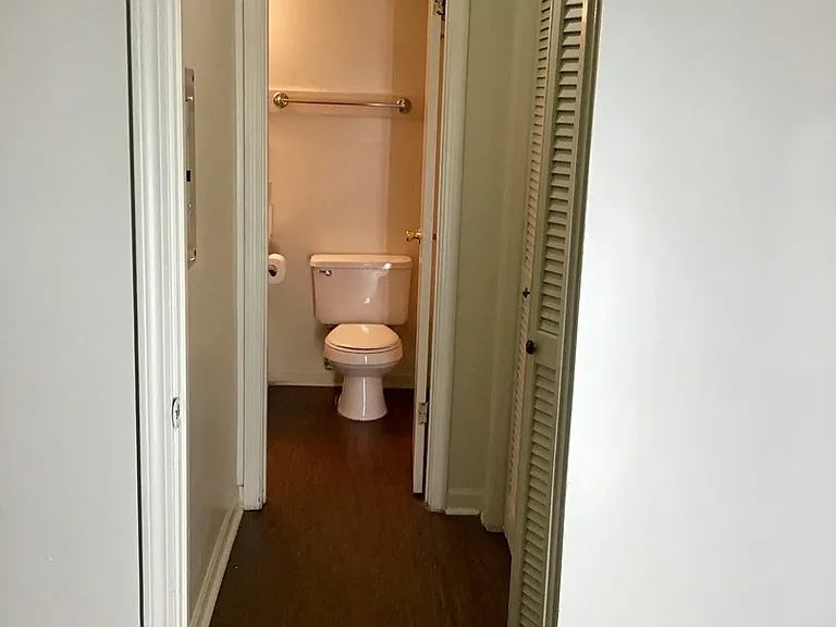8220A Governor Dr — Photo 12