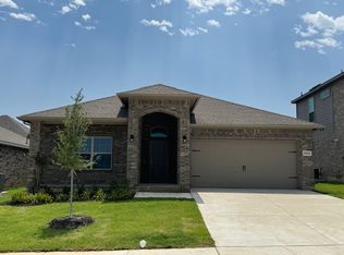 2353 Sun Star Dr, Haslet, TX 76052
