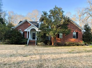 301 E Center Ave, Linden, AL 36748