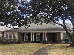 903 Greenbriar Rd, Lafayette, LA 70503