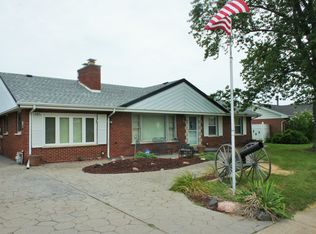 6312 W 90th St, Oak Lawn, IL
