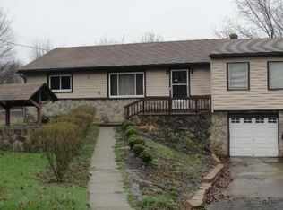 3334 Warren Sharon Rd, Vienna, OH 44473