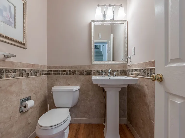 12515 Hollingsworth Rd — Photo 18