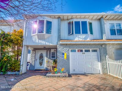 64 Russek Dr, Staten Island, NY, 10312