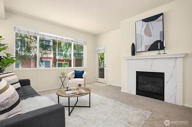 1 bed, 790 sqft, $2,050 — Photo 4