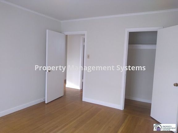3rd image of 600 33rd Ave APT 6