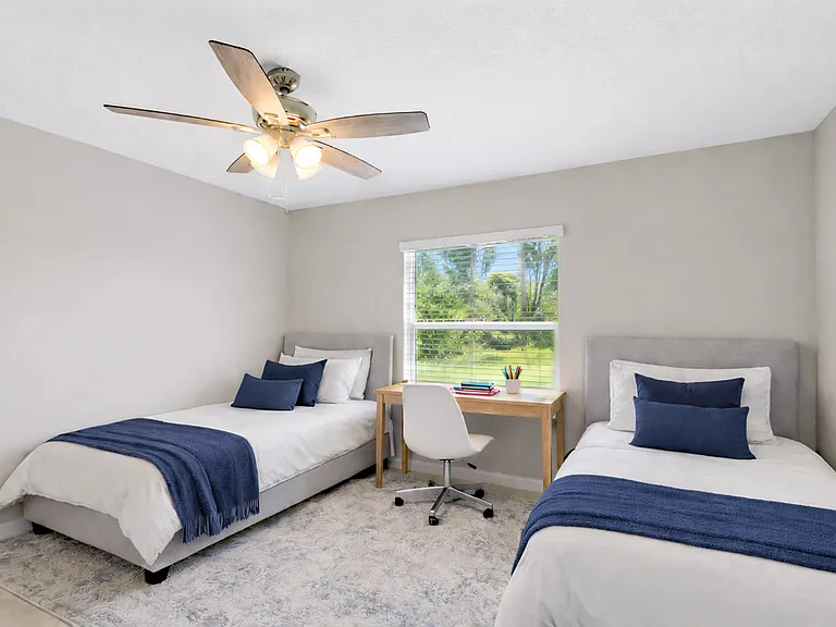 Ravinia St. Lucie — Photo 28